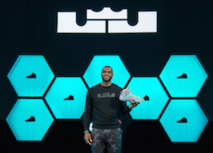 Nike發表 LEBRON 12：引爆新戰能