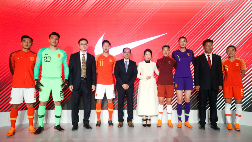 耐克公司与中超联赛续签新约  风雨同舟伴中国足球迈向未来