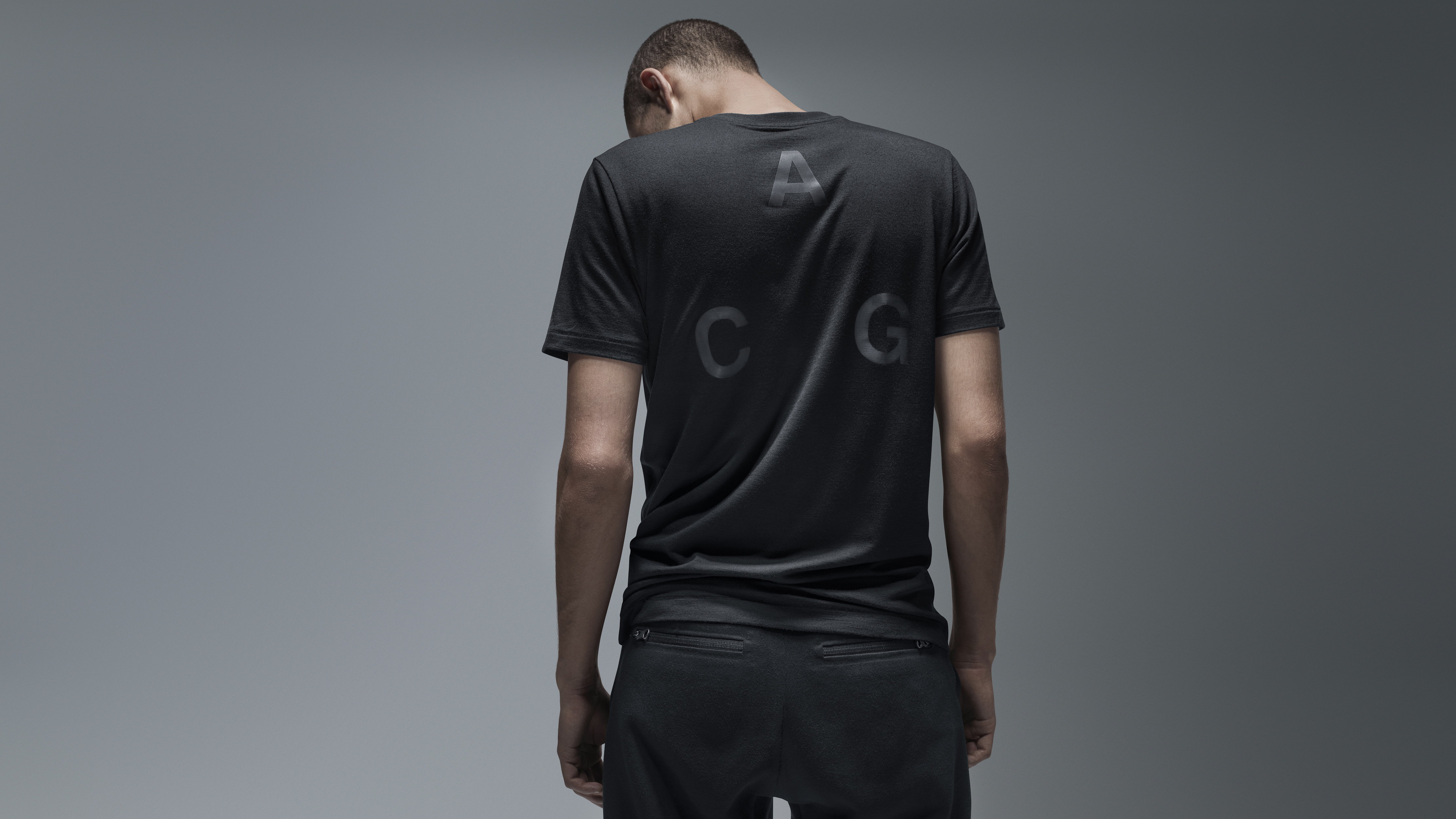 Nikelab hotsell acg tee